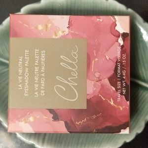 NWT Chella Eyeshadow Palette